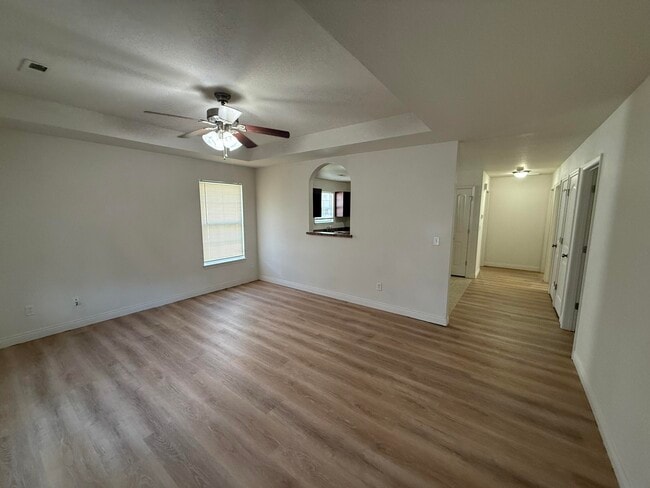 Photo - 7382 Noah Ct