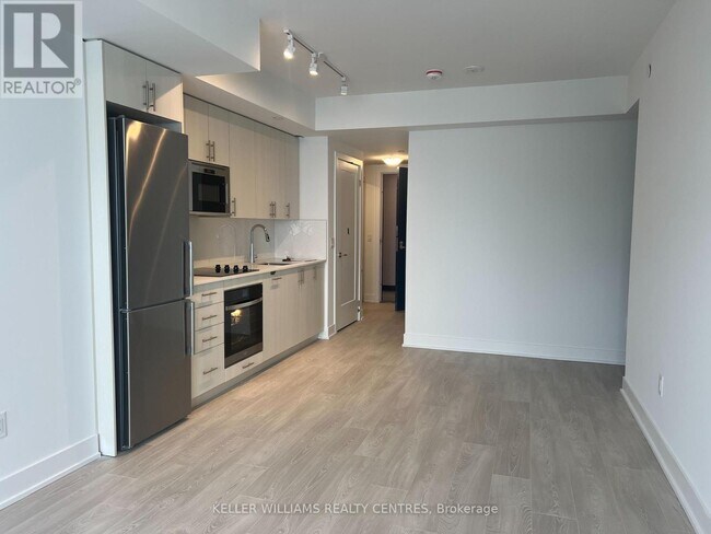 Photo - 2545 Simcoe St N Unit 2514