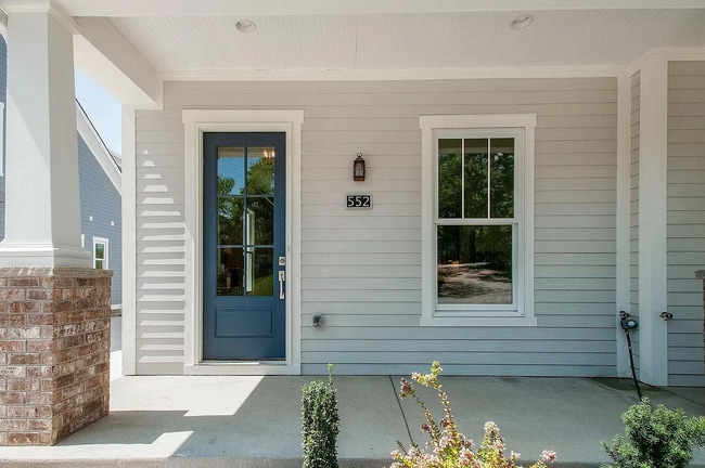 Photo - 552 Acklen Park Dr