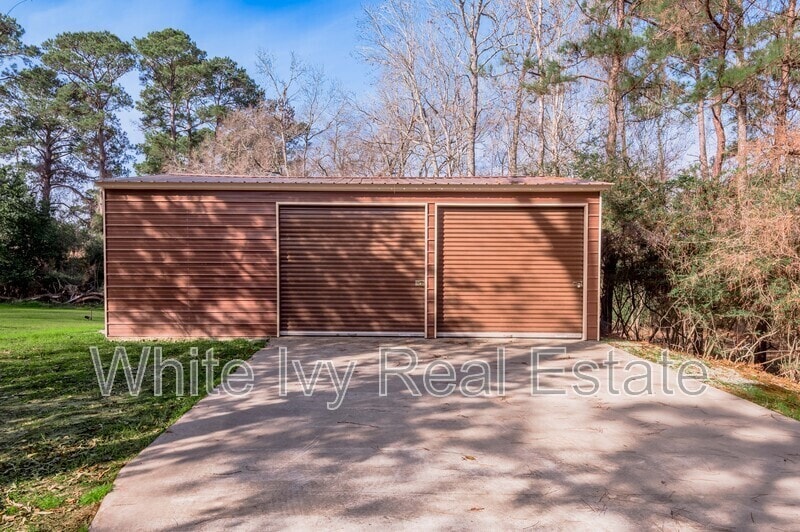 Photo - 1022 Landing Way