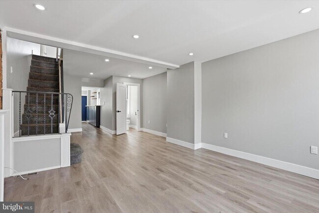 Photo - 3185 Agate St
