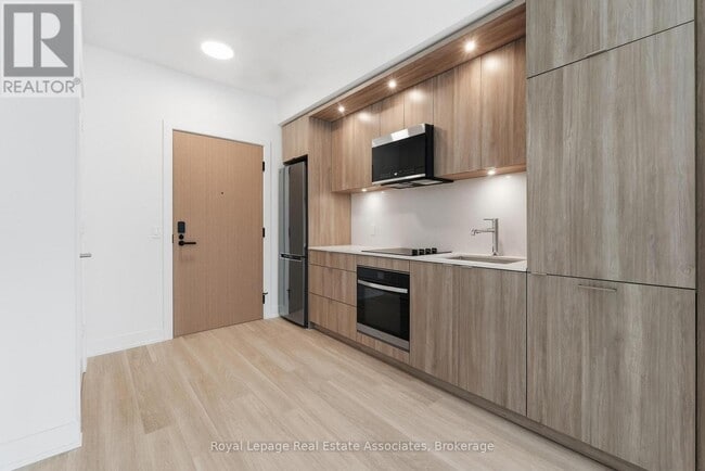 Photo - 25 Cordova Ave Unité 424