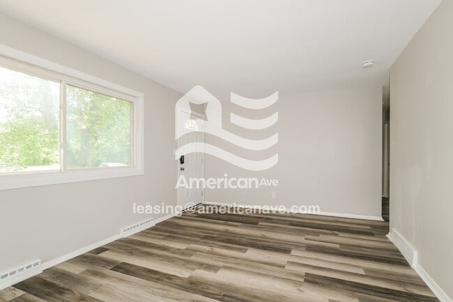 Photo - 11605 Larimore Rd