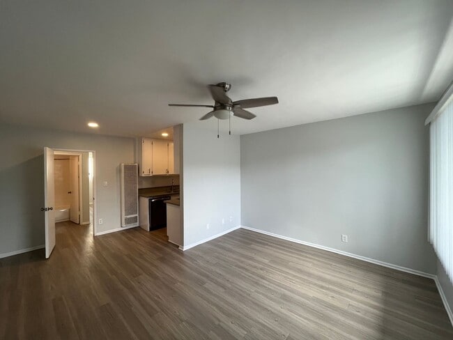 Photo - 11937 Avon Way