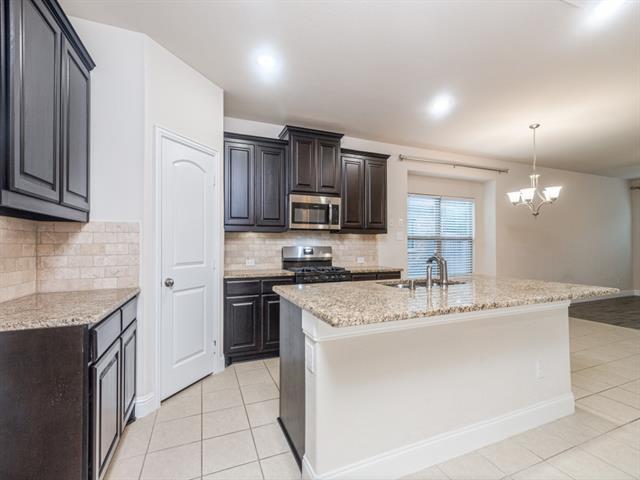 Photo - 710 Teakwood Dr