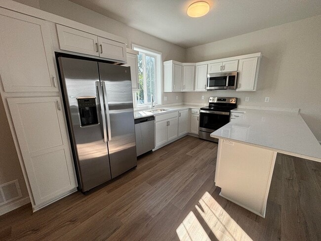 Building Photo - NEW CONSTRUCTION - 3 bdrm/2 bath townhomes