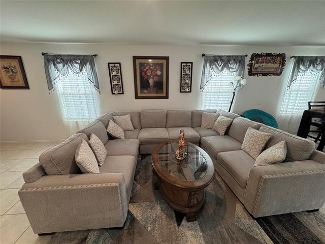 Photo - 2509 Russell St