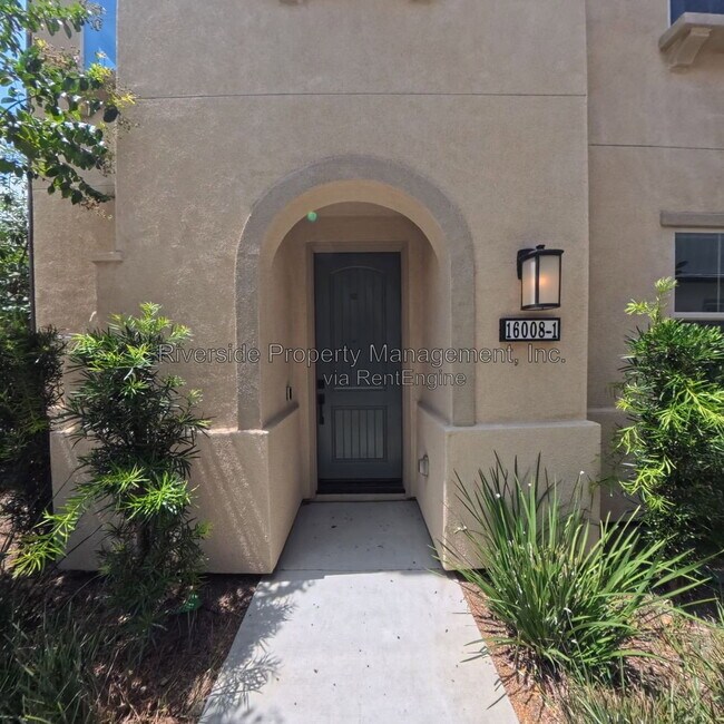 16008 Jamie Ln