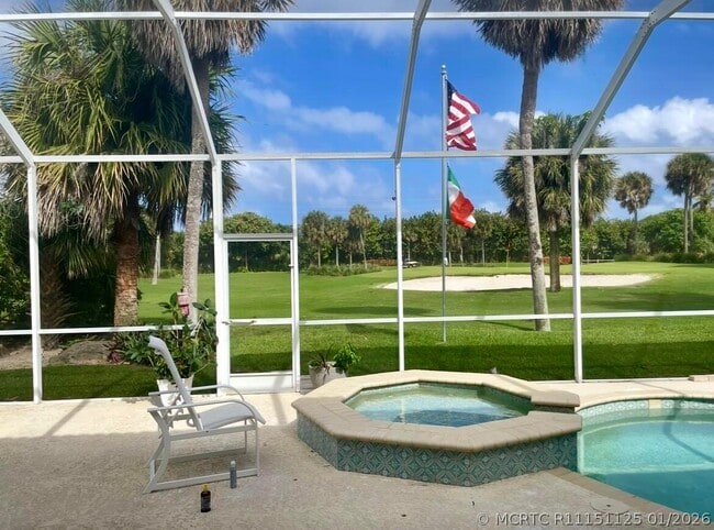 Photo - 950 Marble Way