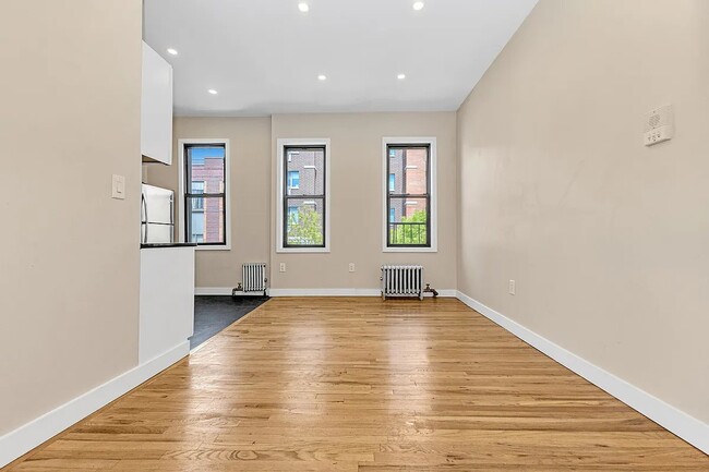 Photo - 8 Cook St Apartment Unit 3L