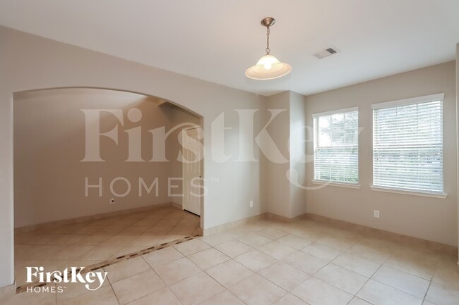 Photo - 5906 Watford Bend