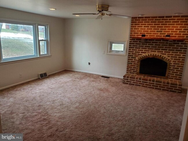 Photo - 119 Mt Airy Rd