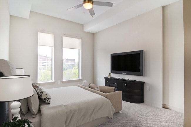 Venue Brookwood Apartments