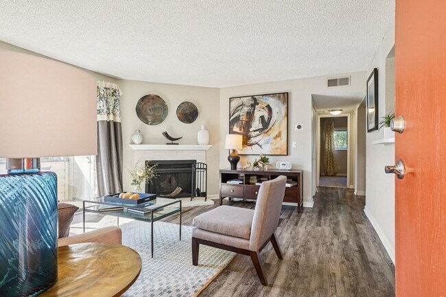Deer Crest Apartments
