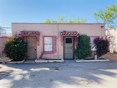 Photo - PM354 - 1435 East Benson Highway