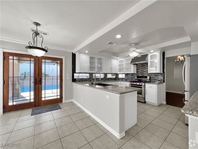 Building Photo - 595 Campus Oaks Ct Rental