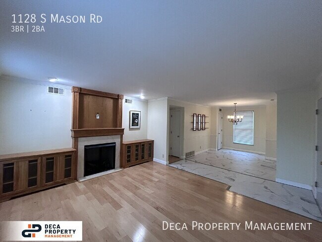 Photo - 1128 S Mason Rd