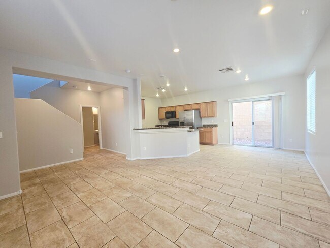 Photo - MOUNTAINS EDGE BEAUTY! CHARMING 3 BEDROOM 2.5 BATH IN GATED COMMUNITY!