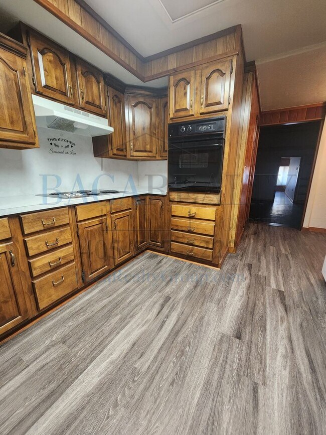 Photo - 1BR 1BA Apartment off of Main St, Purcell