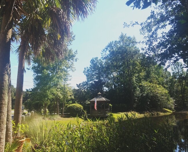 Photo - Grandview Apartments