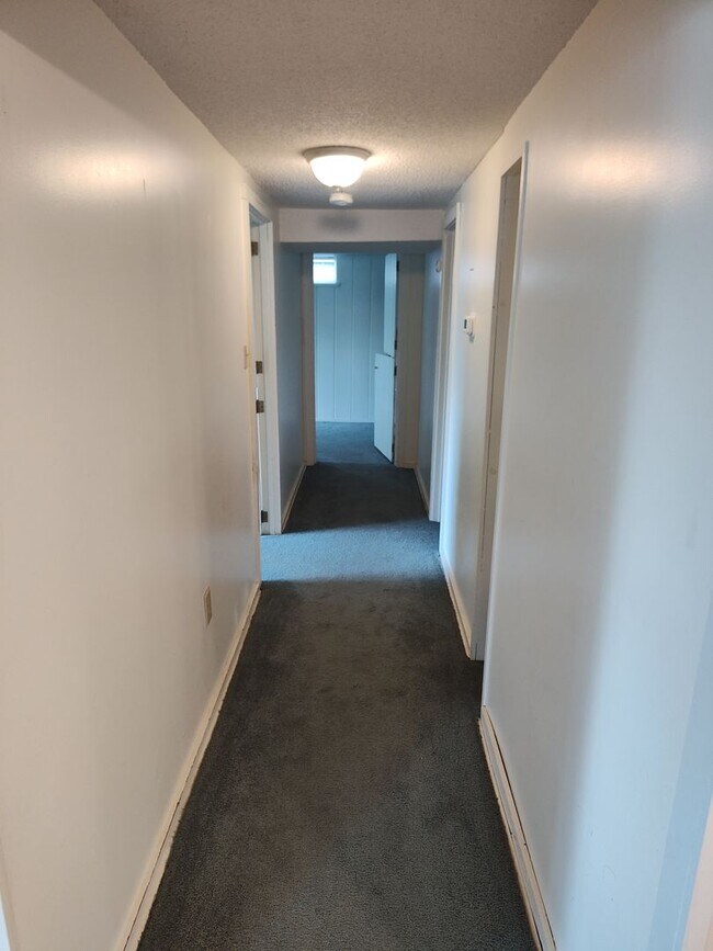 Photo - Great 2 bedroom, 1 bathroom house with lake access