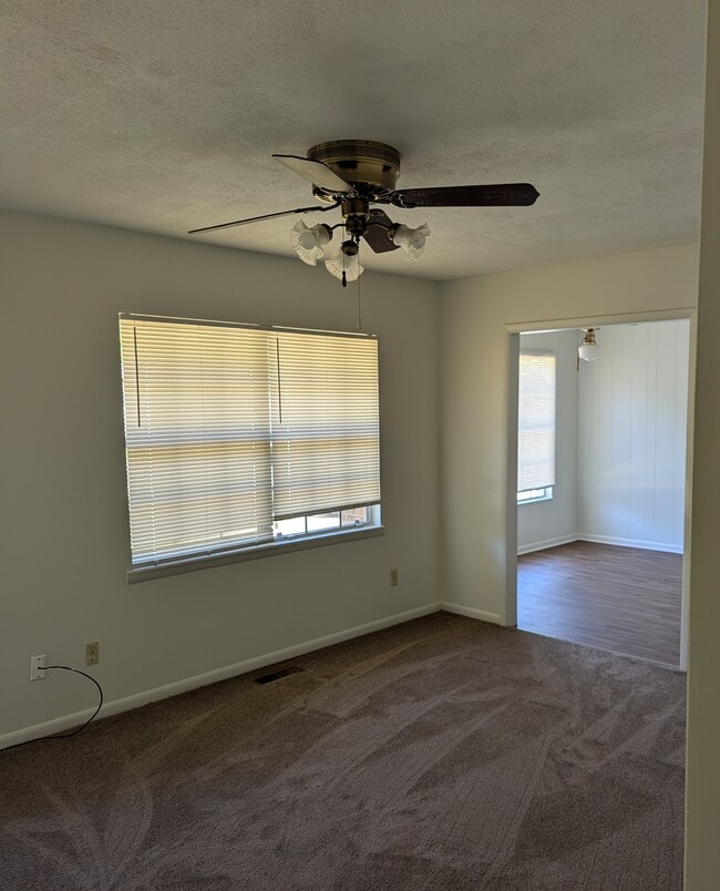 Photo - 4814 Impala Ln