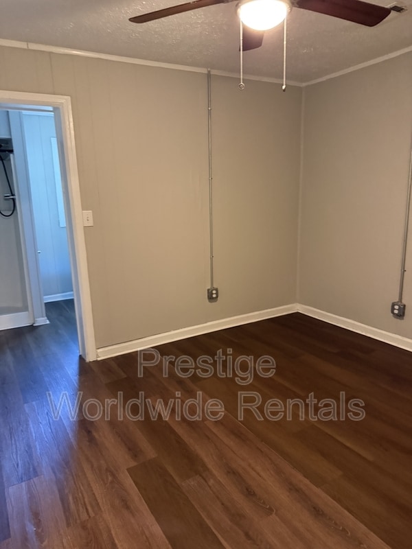 Photo - 3103 Head St