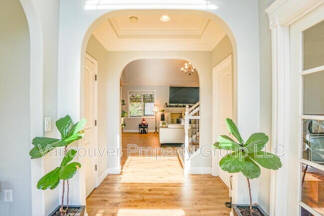 Photo - 4404 NE 98th Cir