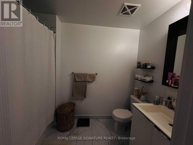 Photo - 4065 Confederation Pkwy Unit 3702