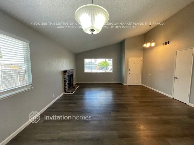Photo - 1024 Winters Way