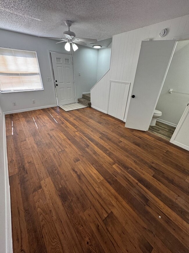 Photo - 1735 NE 14th St