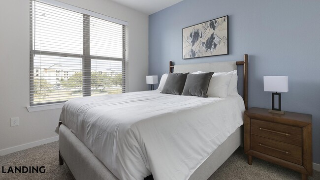 Photo - 14015 Univ Pass Unidad 2310