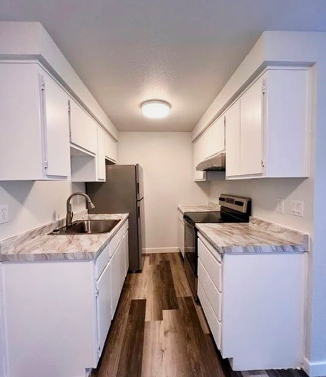 Photo - Arise Station