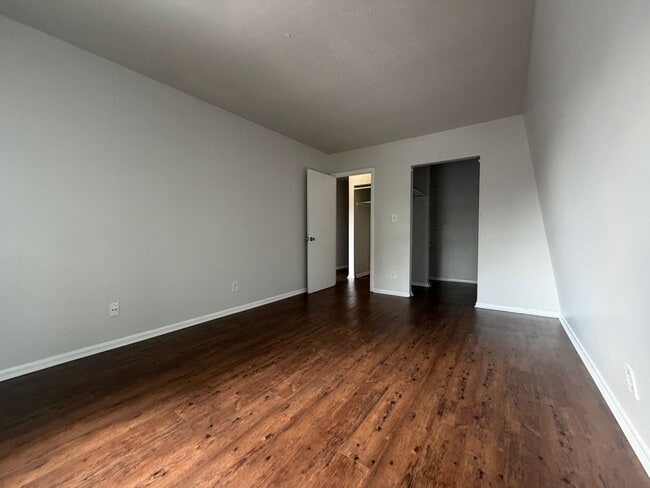 421 Poplar Level Ct Unit 406