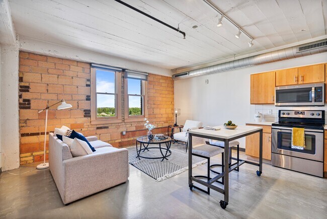 LOFTS - McLeod | 1 Bedroom