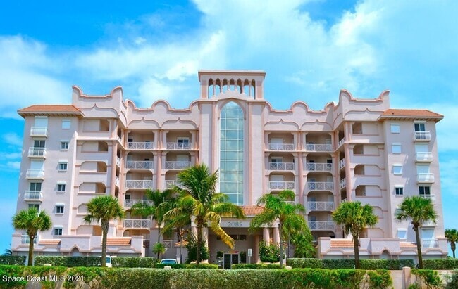 Building Photo - 2075 Jimmy Buffett Mem Hwy Unit 2705 Rental