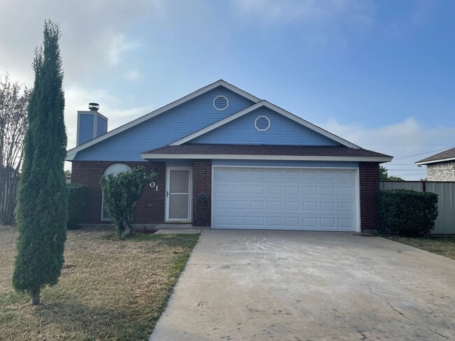 Building Photo - 2301 Dickens Dr