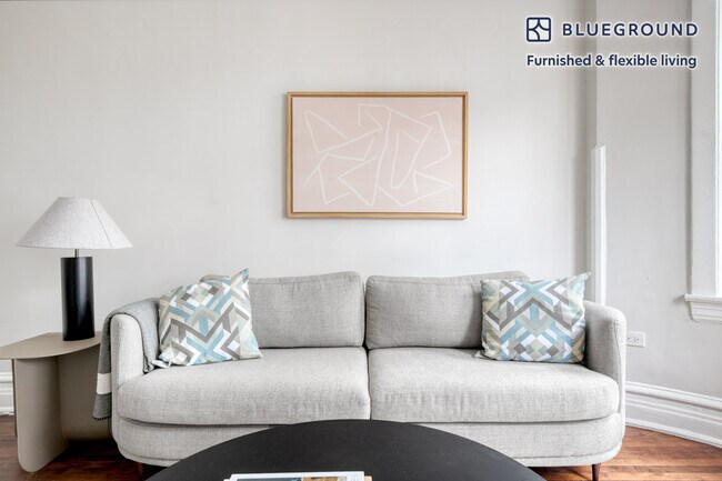 Photo - 1004 W Dakin St Unit FL2-ID640