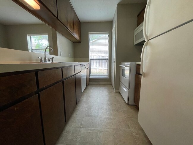 Photo - AUGUST PRE-LEASE!  Spacious 2 Bedroom 2 Ba...