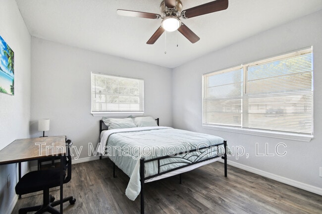 Photo - 1051 Dogwood Dr