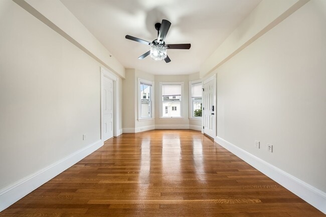 180 Jackson St Unit B