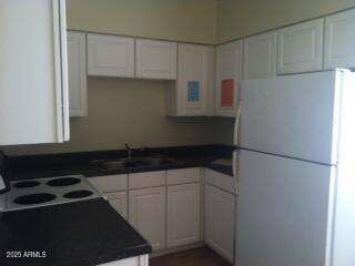Photo - 423 S Mitchell Dr Unit B