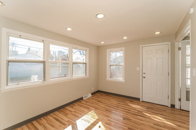 Photo - 19430 Monterey Ave