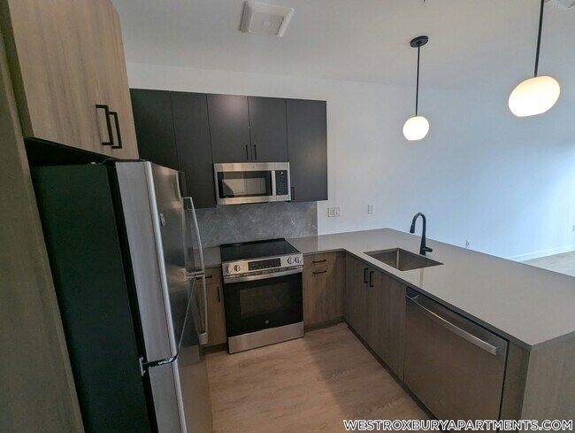 Building Photo - 199 Gardner St