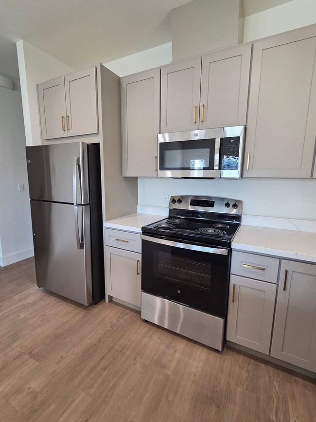 Photo - Brand New Build on Old Alturas - ALL Electric with City of Redding Solar!