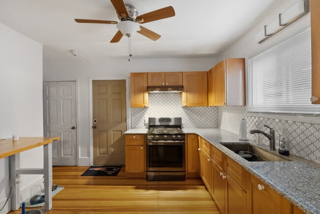 Photo - 75 Newton St Unit 1st floor