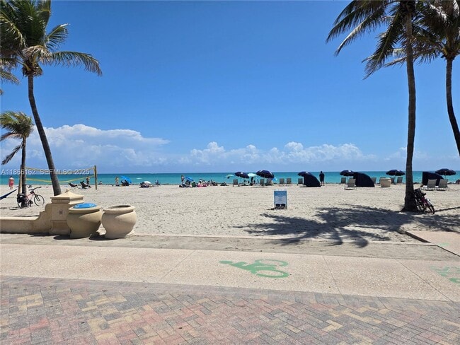 Photo - 2247 Jackson St