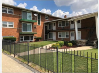 Photo - 6324 W 63rd St Condo