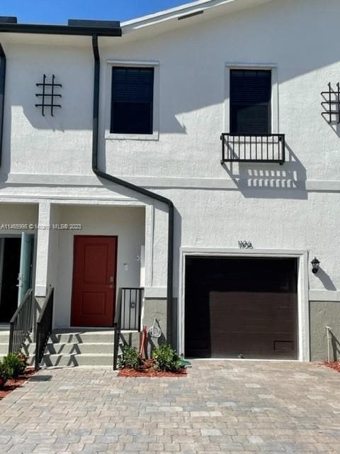 Building Photo - 1106 SW 7th Ct Rental