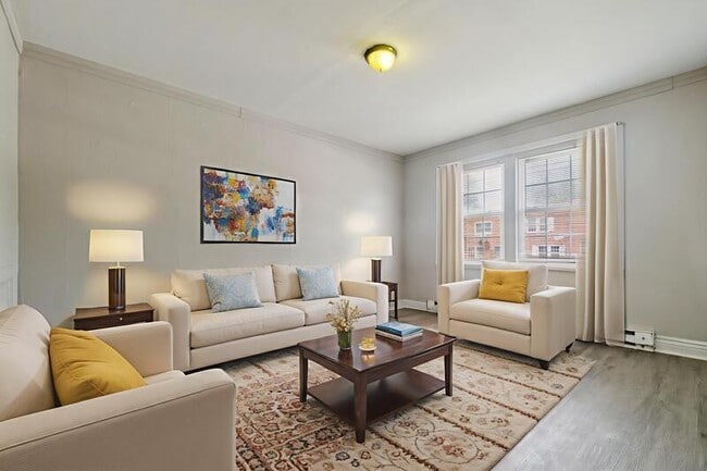 Building Photo - 811 Stoll St Unit #1 Rental
